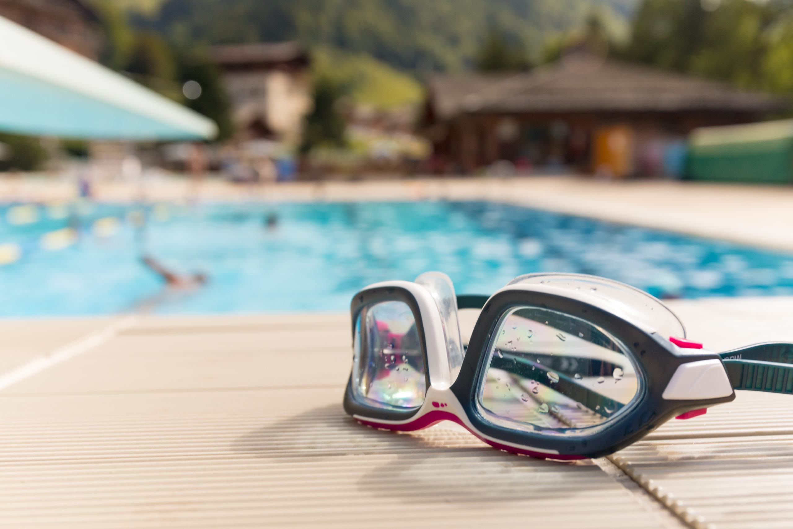 https://www.mairielegrandbornand.com/wp-content/uploads/2021/05/E17-8M9A0811-Piscine-C.Cattin-AlpcatMedias-Le-Grand-Bornand-scaled.jpg